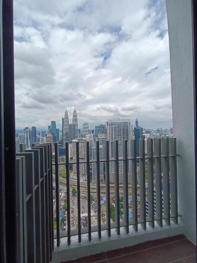 Lx 39A Balcony Klcc View 1 Bedroom Infinity Pool Κουάλα Λουμπούρ Εξωτερικό φωτογραφία