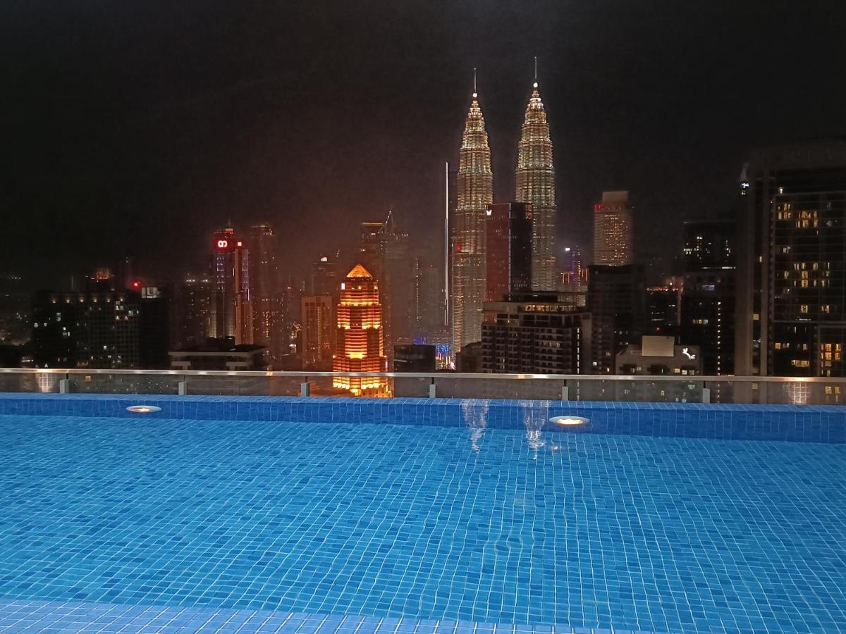 Lx 39A Balcony Klcc View 1 Bedroom Infinity Pool Κουάλα Λουμπούρ Εξωτερικό φωτογραφία
