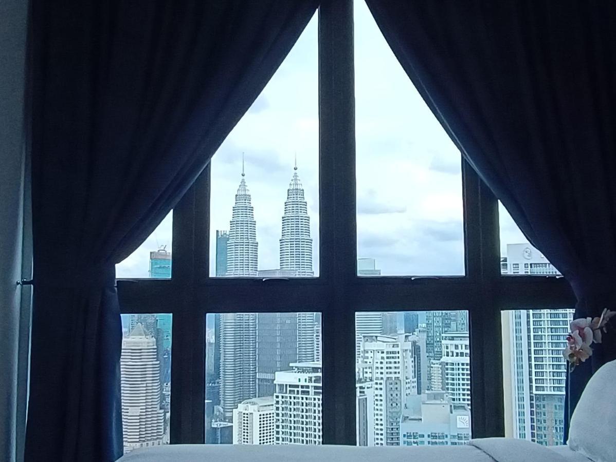 Lx 39A Balcony Klcc View 1 Bedroom Infinity Pool Κουάλα Λουμπούρ Εξωτερικό φωτογραφία